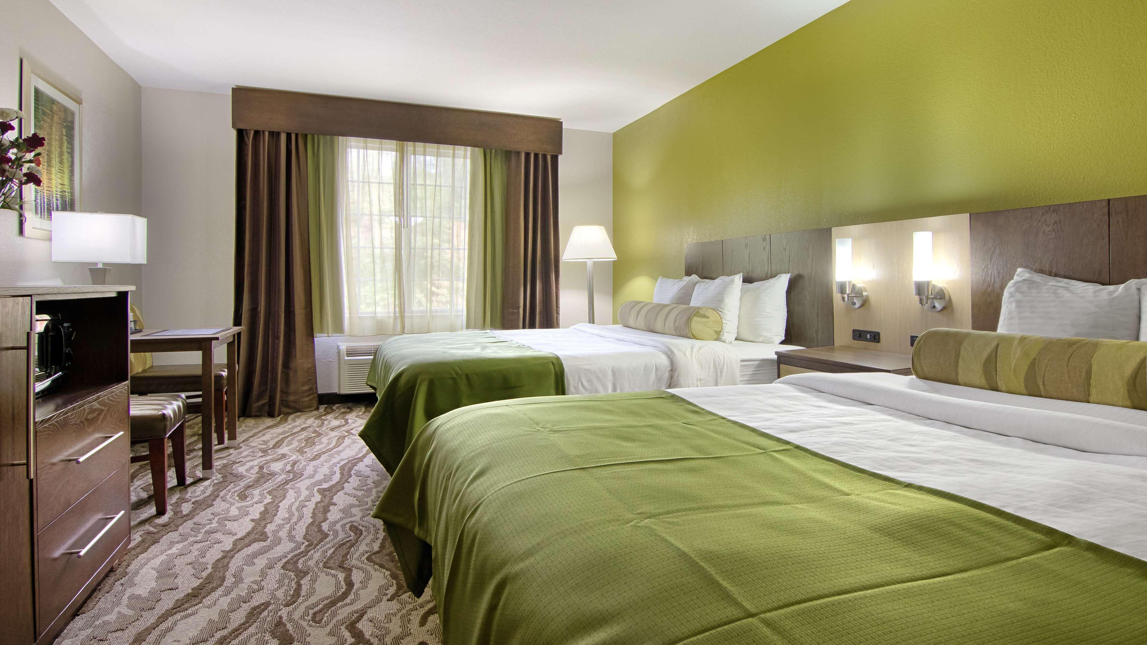 Best Western Plus River Escape Sylva / Dillsboro Eksteriør billede