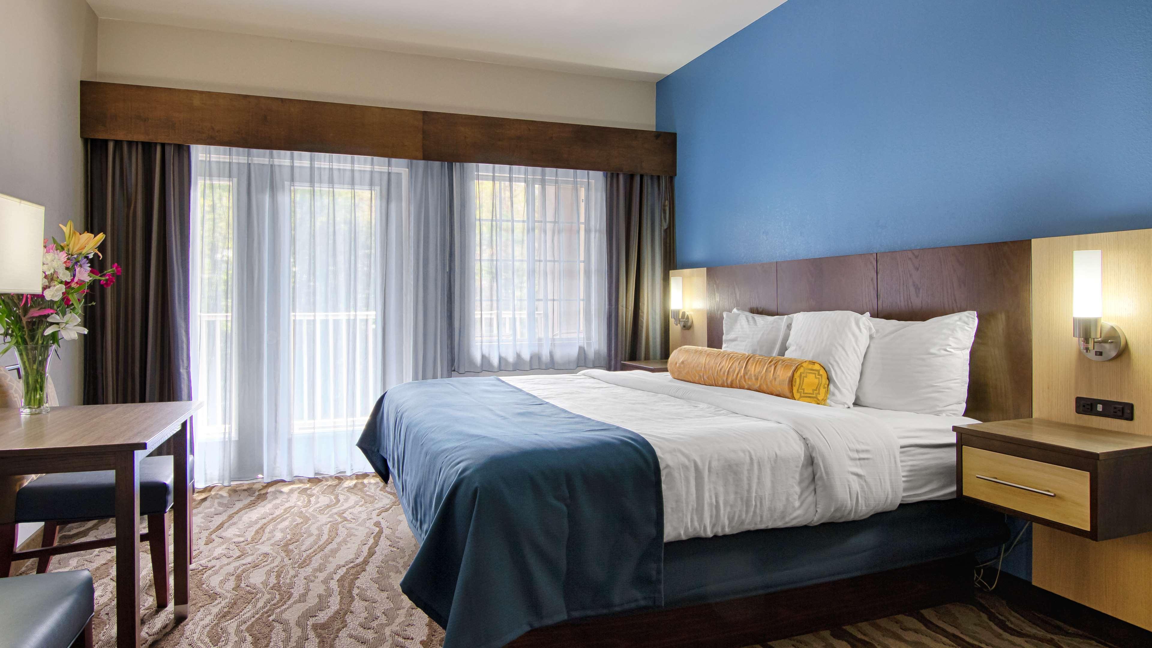 Best Western Plus River Escape Sylva / Dillsboro Eksteriør billede