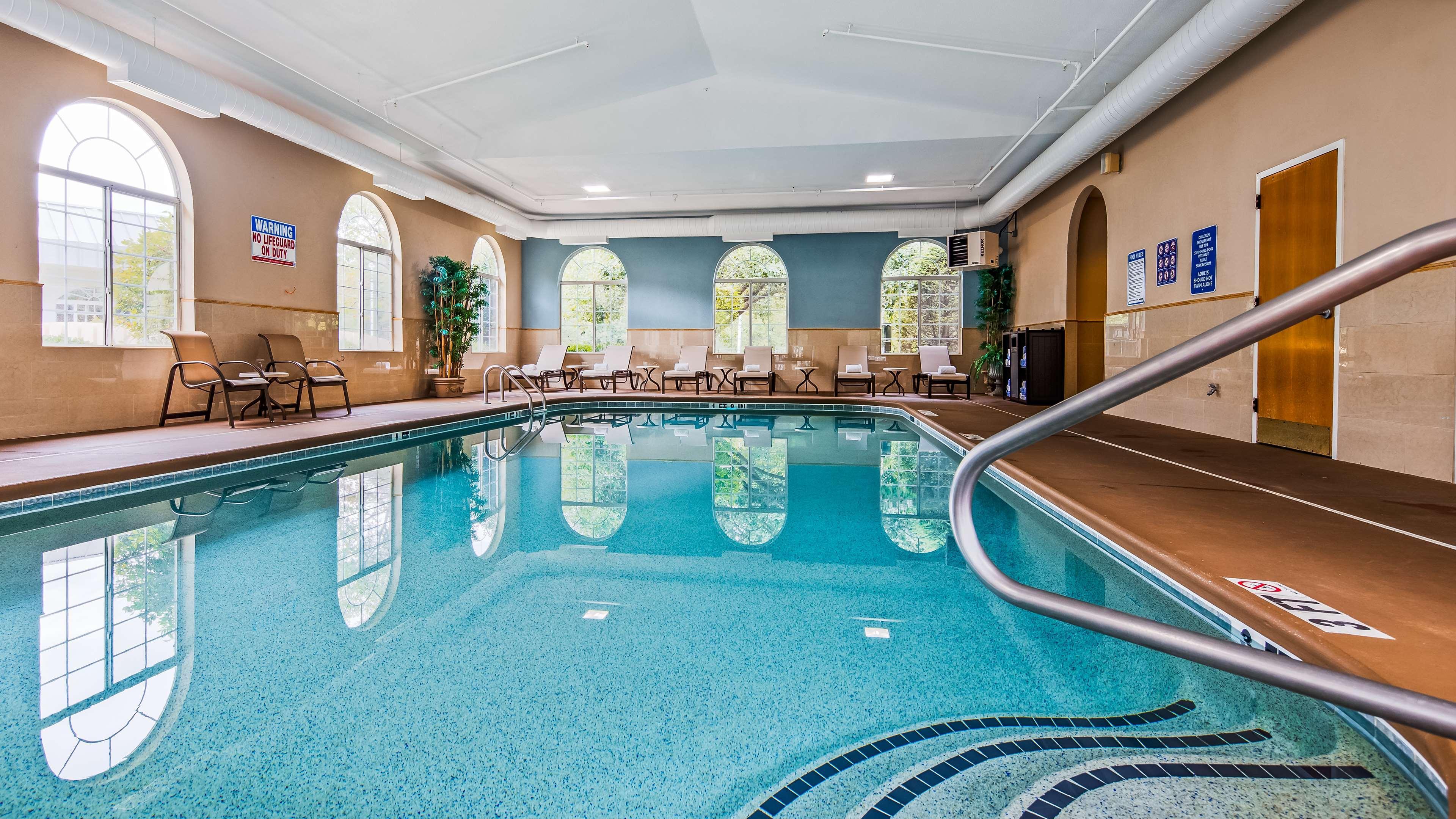 Best Western Plus River Escape Sylva / Dillsboro Eksteriør billede
