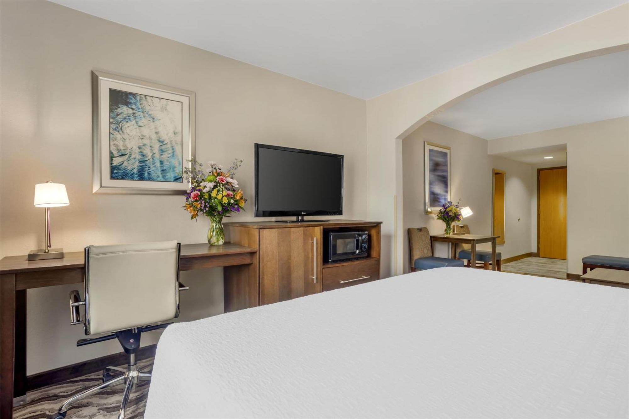 Best Western Plus River Escape Sylva / Dillsboro Eksteriør billede