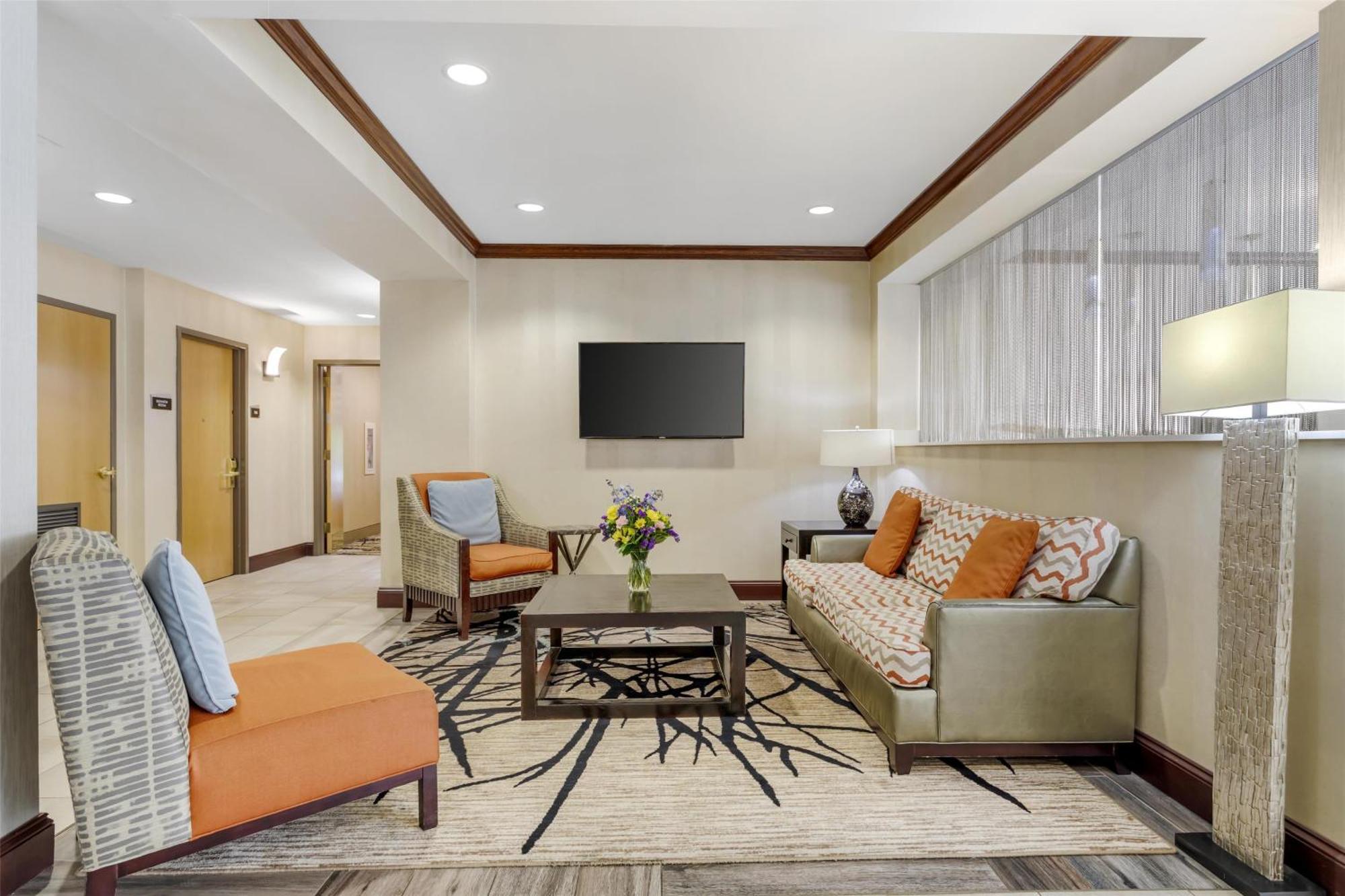 Best Western Plus River Escape Sylva / Dillsboro Eksteriør billede