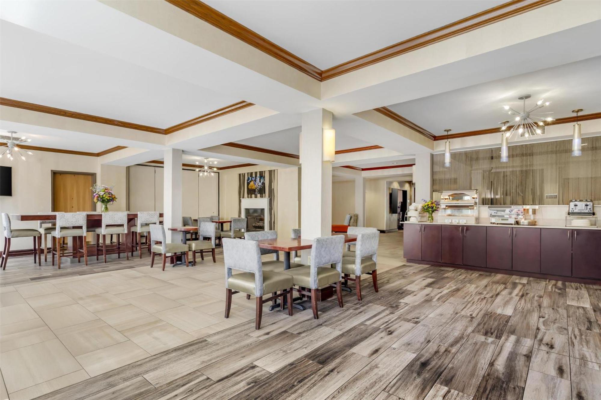 Best Western Plus River Escape Sylva / Dillsboro Eksteriør billede